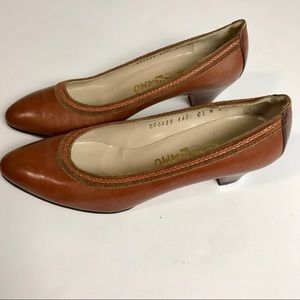 SALVATORE FERRAGAMO Brown Leather Shoe Sz 6.5